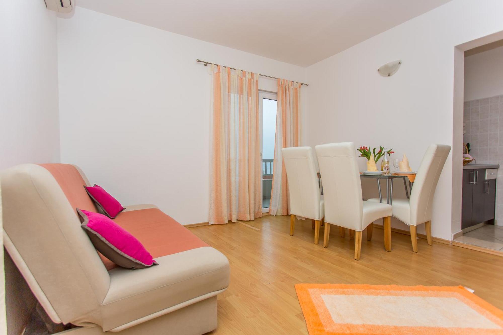 Apartments Grepo Sljeme Makarska Bilik gambar