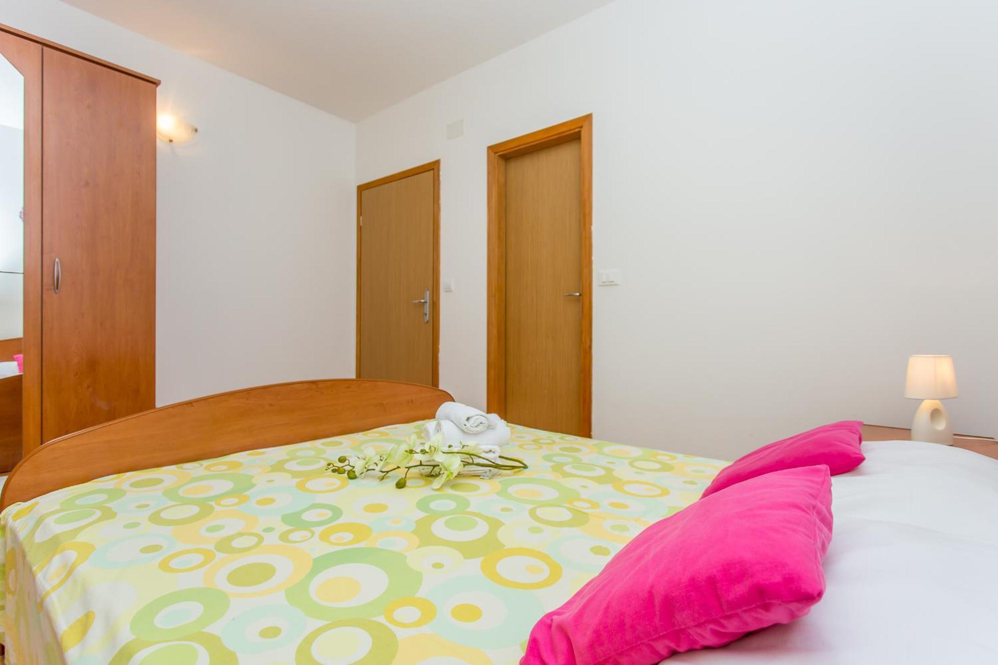 Apartments Grepo Sljeme Makarska Bilik gambar